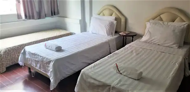 Khun Noy Apartment - 4