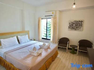 Polkadot Hostel - 12