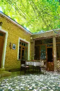 Old Radio hostel - 10