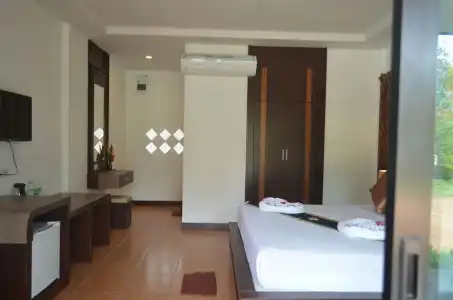 Lanta Nice Beach Resort - 61