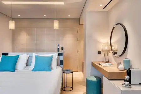 Vathi Cove Luxury Resort & Spa - 9