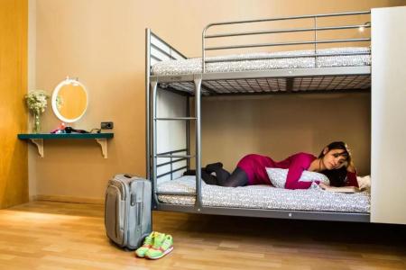Born Barcelona Hostel - 27