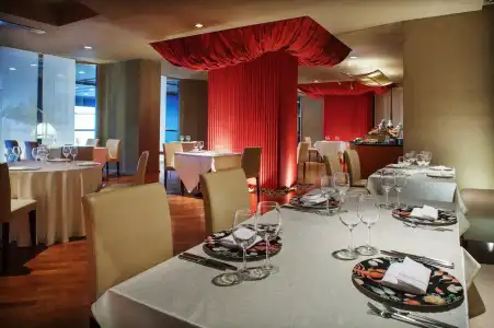 Grand Skylight Royal - 19