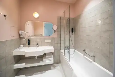 Wellton Riverside Spa - 41