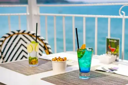 Utopia Beach Club - 14