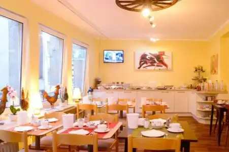 Barcelona Bed & Breakfast - 6