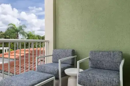 DoubleTree Suites by Hilton Naples - 181
