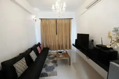 Hi - Scene Resort - 135