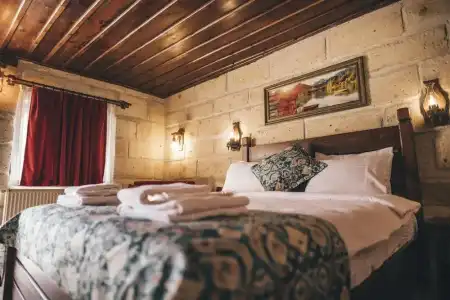 Tale Cave Inn - 44