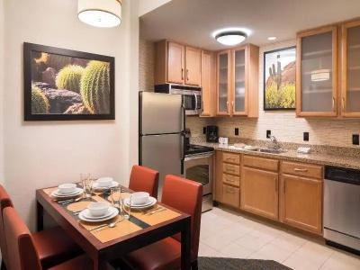 Residence Inn Phoenix Desert View at Mayo Clinic - 59