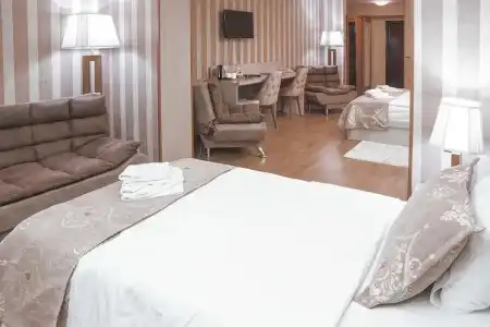Pino Vere Palace - 38