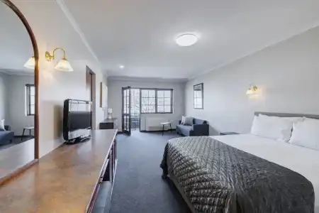 Adelaide Inn - 43