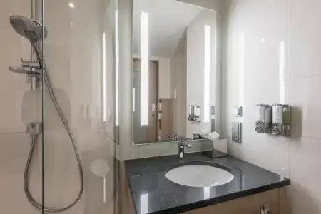 Hampton by Hilton Freiburg - 34