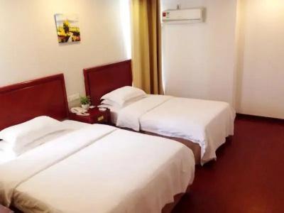 GreenTree Inn Jiangsu Suzhou Shengze Business - 18