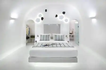 Maregio Suites - 14