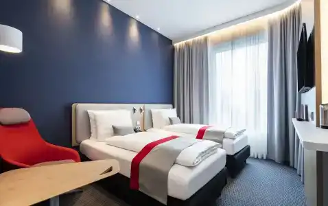 Holiday Inn Express Munich City West by IHG - 5