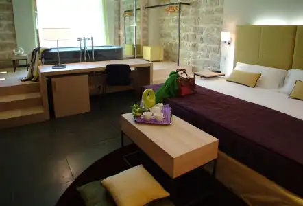 El Homs Palace - 19