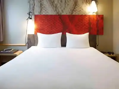 Ibis Paris Canal Saint Martin - 42