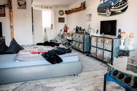 Down Town Motel - 19