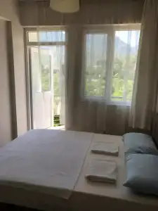Mina Grand - 30