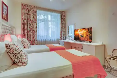 City Boutique Inn - 53