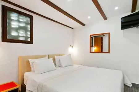 Garden Apartment - 205