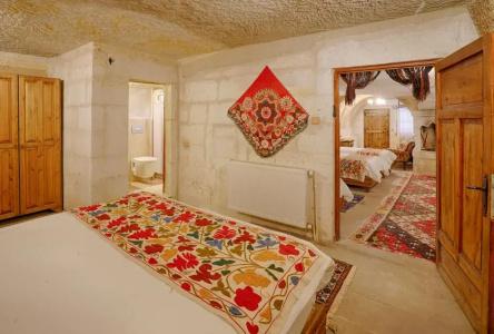 Tulip Cave Suites - 155