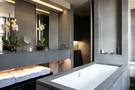 Grosvenor House Suites - 88