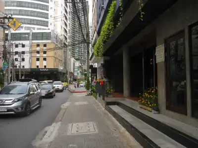 Zleepmotion Bangkok Sukhumvit - 11