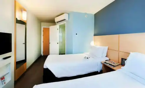 ibis Copacabana Posto 5 - 50