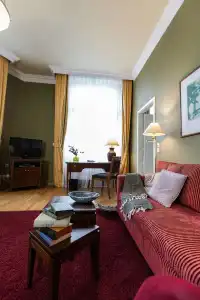 Louisa's Place - 174