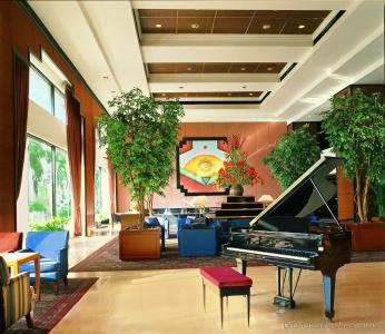 Trident, Nariman Point, Mumbai - 1