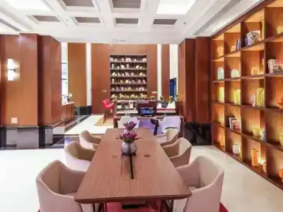 Hampton by Hilton Bantian - 11