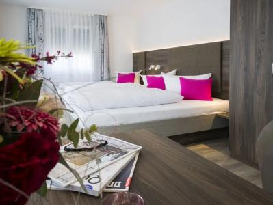 Löwen Garni - B&B - 26