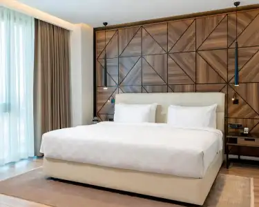Radisson Blu, - 4