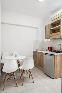 2-bed Apartment With Pool - 49