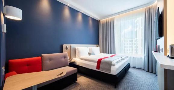 Holiday Inn Express Munich City West by IHG - 60