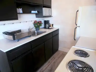 Divya Sutra Suites on Robson Downtown Vancouver - 17