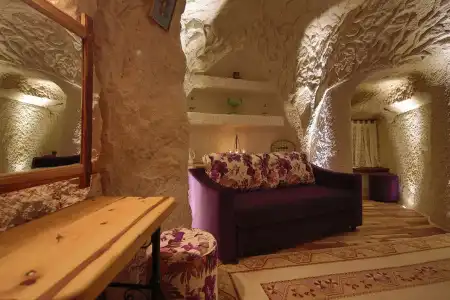 Panoramic Cave & Spa - 15