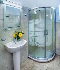 San Lazzaro Apartments - 48