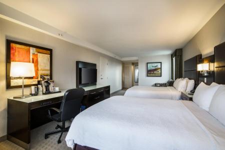 Holiday Inn Vancouver Centre by IHG - 2