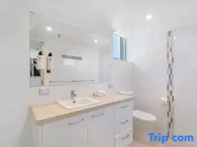 ULTIQA Beach Haven At Broadbeach - 64