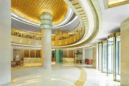 Radisson Blu Shanghai New World - 1