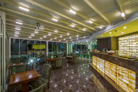 London Otel - 44