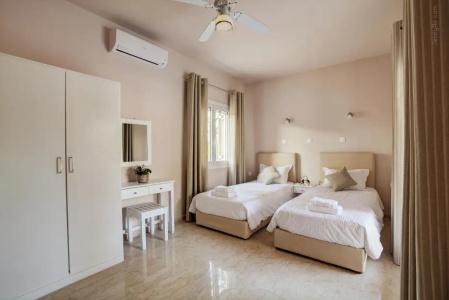 Paradise Village - 4