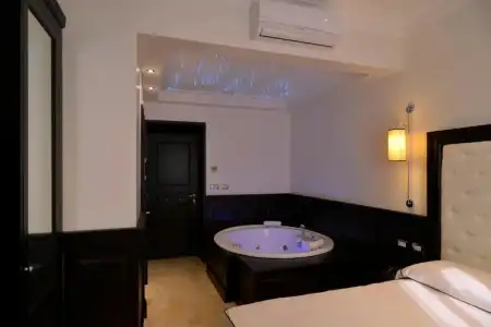 Vaticano Royal Suite - 80