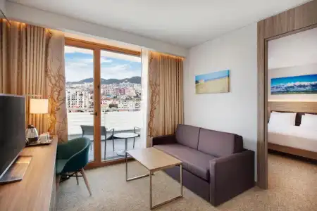 Hilton Garden Inn Tirana - 61