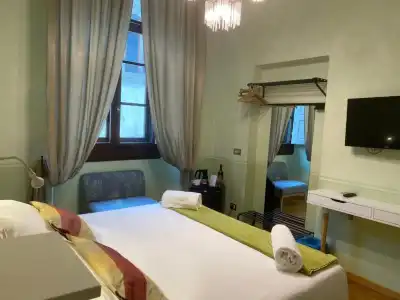 N4U Guest House - 13