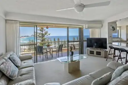 Gemini Court Holiday Apartments - 210