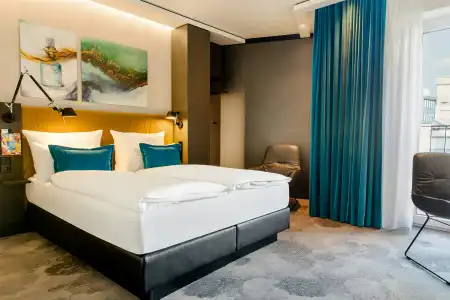 Motel One Köln-Altstadt - 26